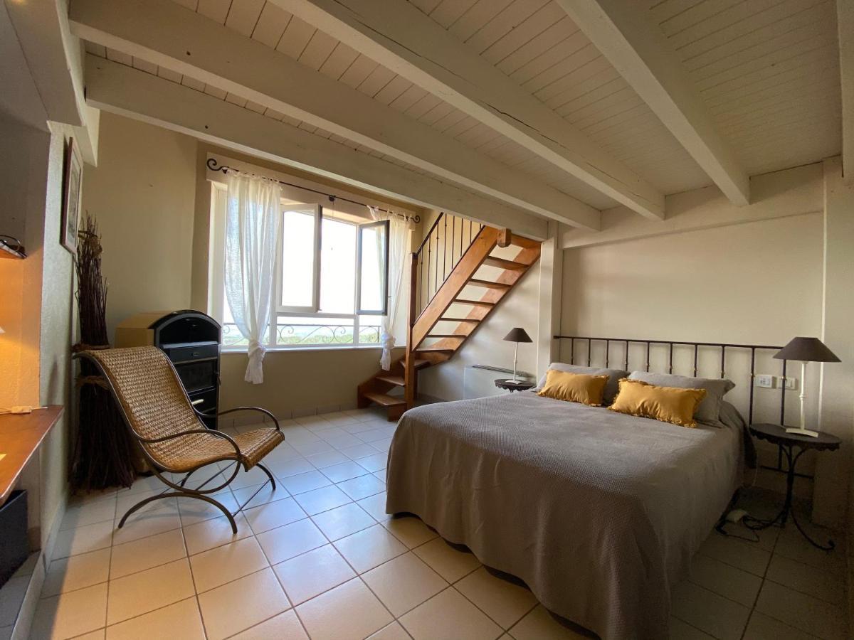 Auberge De La Tour De Brison Sanilhac  외부 사진