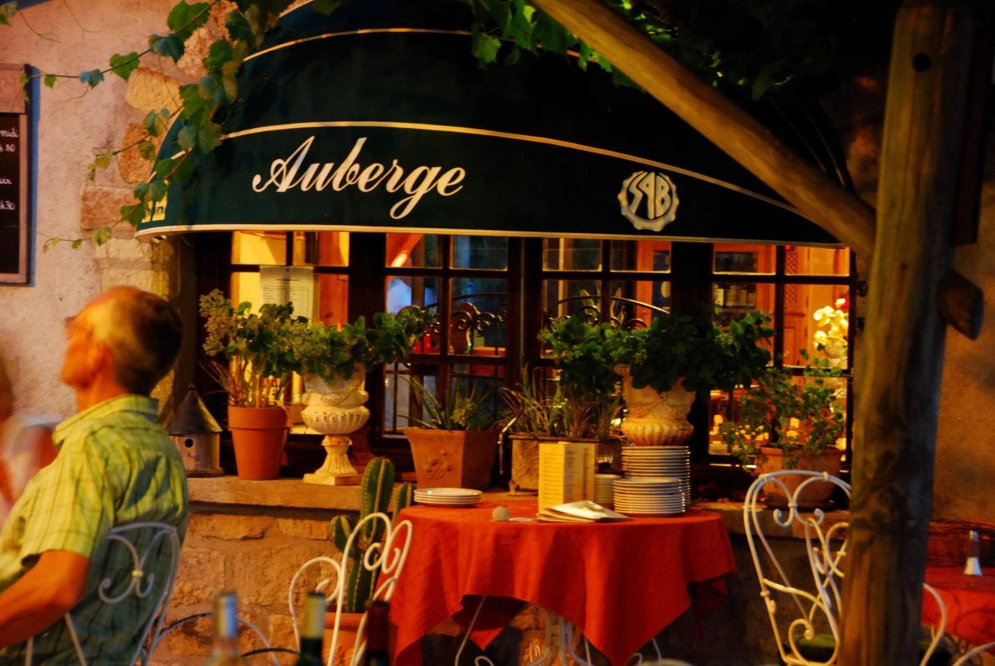 Auberge De La Tour De Brison Sanilhac  외부 사진